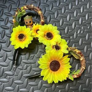 Sunflower Groot Light Up Disney Minnie Ears